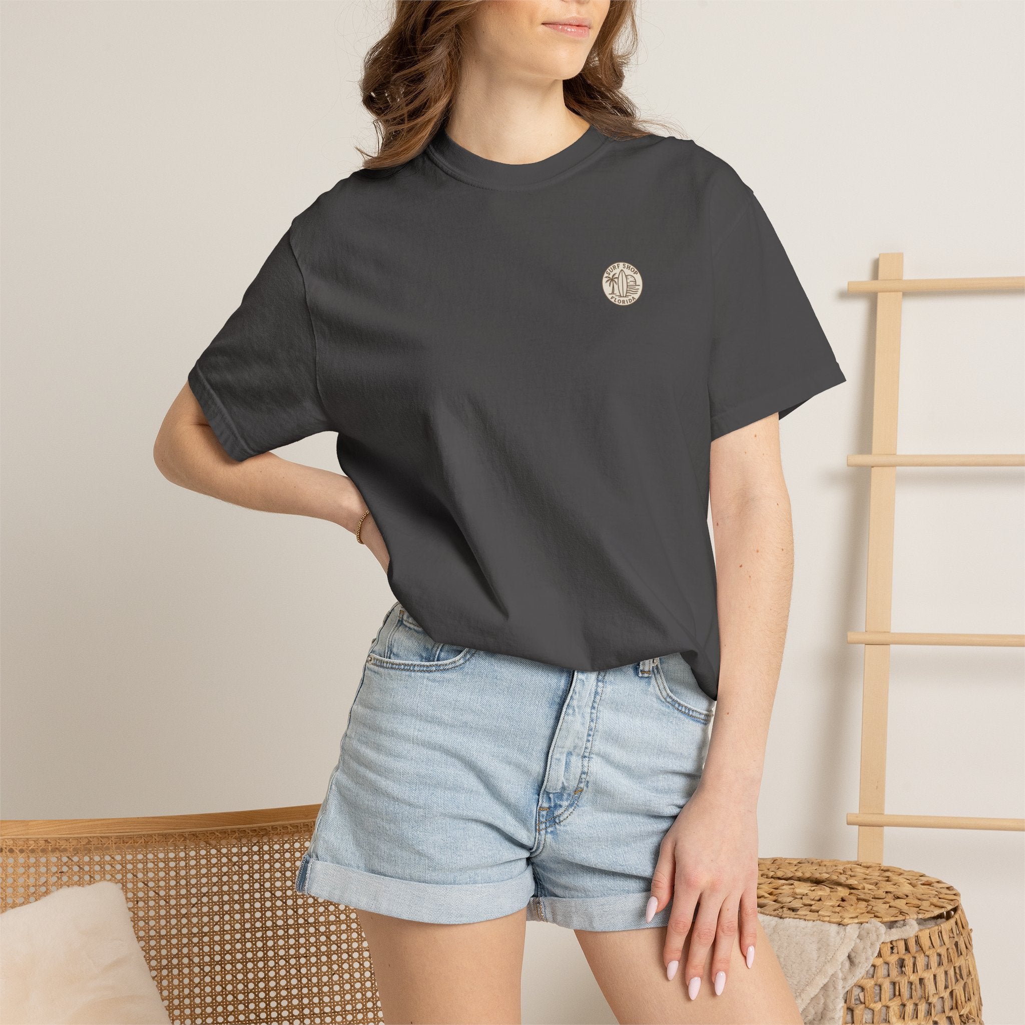 SURF SHOP T-SHIRT